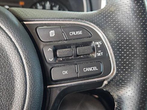 Used 2018 Kia Sportage SX image 9