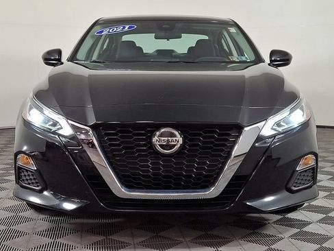 Used 2021 Nissan Altima 2.5 SV FWD image 5