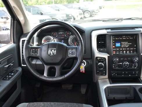 Used 2017 RAM 1500 Big Horn AWD/4WD image 17