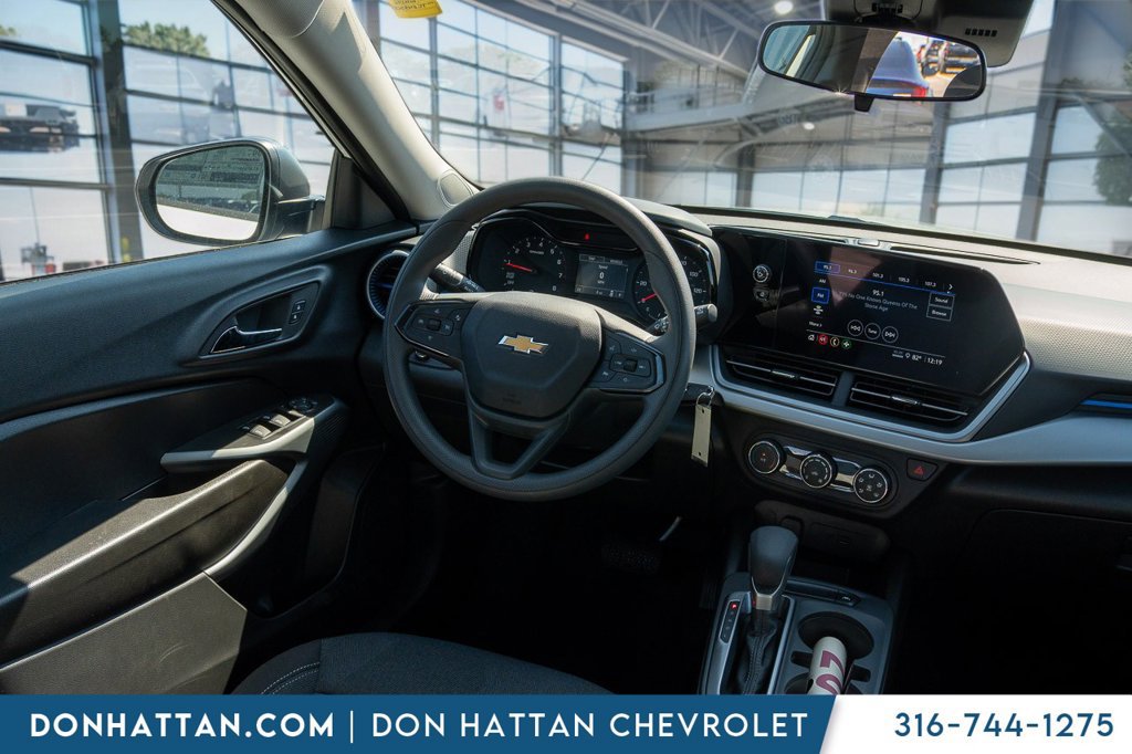 New 2026 Chevrolet Trax LS FWD image 14