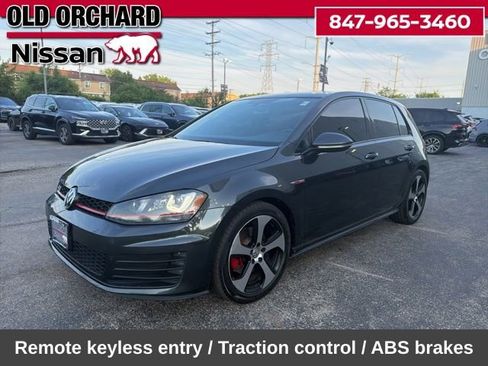 Used 2015 Volkswagen GTI SE FWD image 1