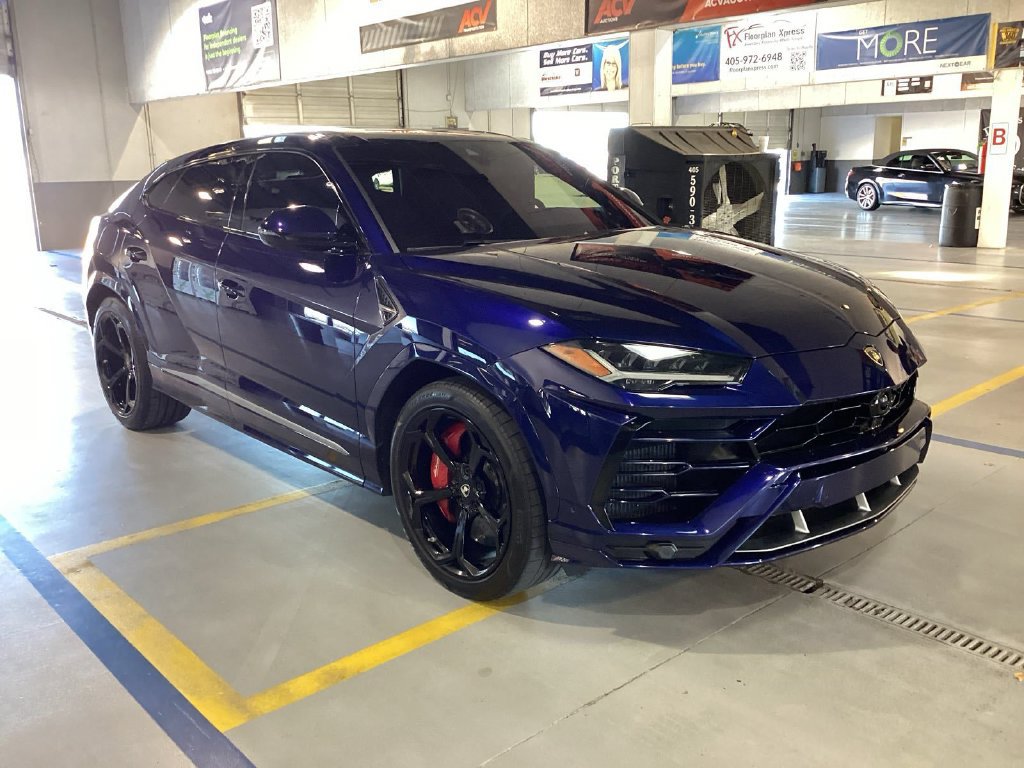 Used 2019 Lamborghini Urus AWD/4WD image 1