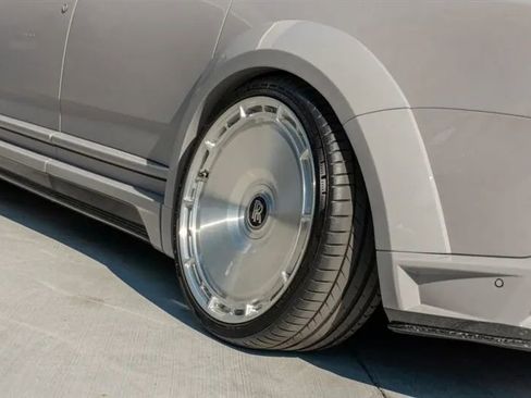 Used 2025 Rolls-Royce Cullinan Black Badge image 49