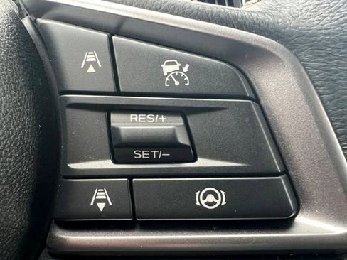 Certified 2025 Subaru Outback Premium AWD/4WD image 18