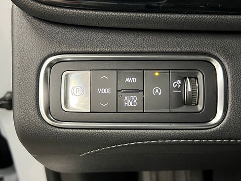 New 2026 Buick Enclave Sport Touring w/ Power Package image 19