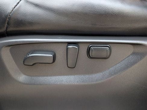 Used 2023 Nissan Armada SL image 25