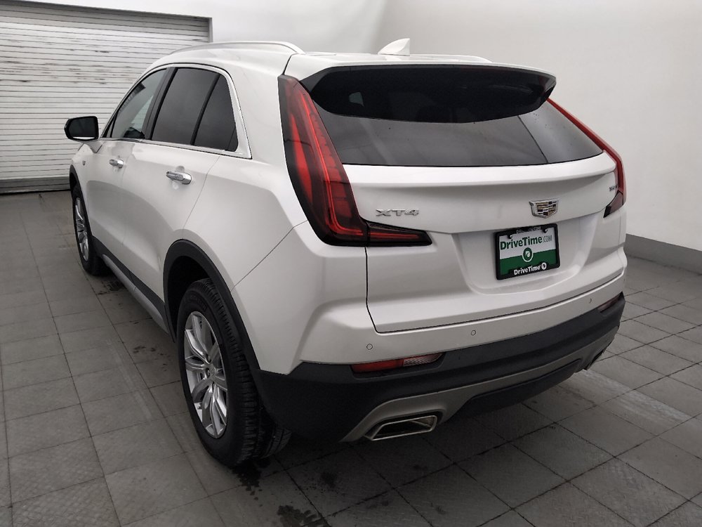 Used 2023 Cadillac XT4 Premium Luxury w/ Driver Assist Package FWD image 5