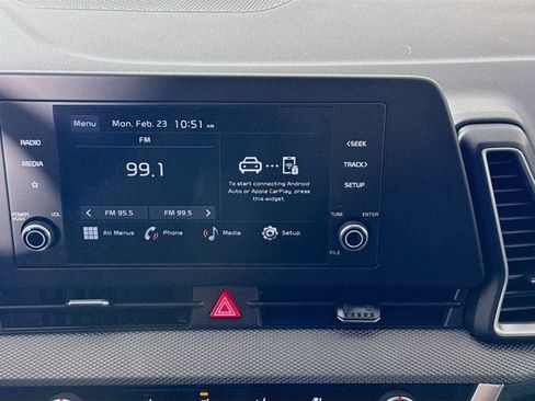 Used 2025 Kia Sportage LX image 14