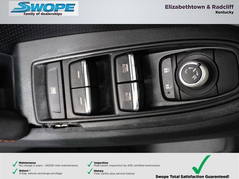 Used 2023 Subaru Crosstrek 2.5i Limited w/ Moonroof Package image 14