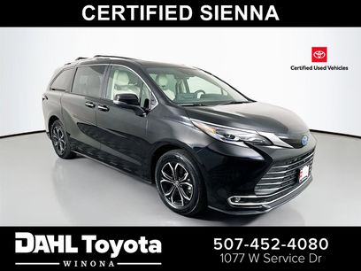 Certified 2025 Toyota Sienna Platinum