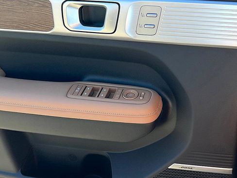 New 2026 Hyundai Santa Fe Limited image 15