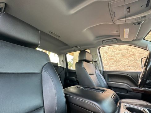 Used 2018 GMC Sierra 3500 SLT w/ Duramax Plus Package image 17