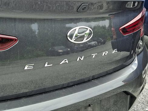 Used 2020 Hyundai Elantra Value Edition w/ Cargo Package (C1) FWD image 13