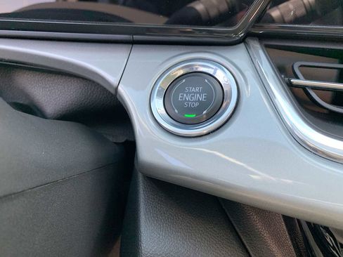 Certified 2024 Chevrolet Trax LT w/ LT Convenience Package image 16