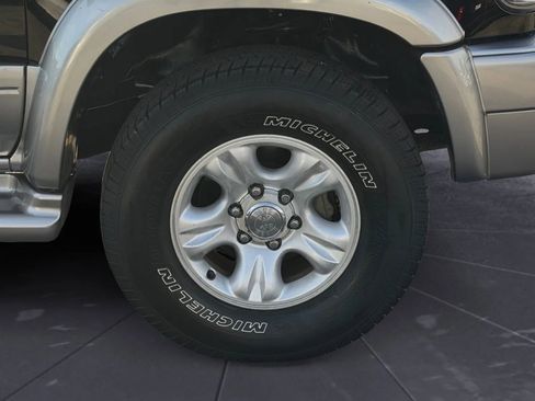 Used 2002 Toyota 4Runner Limited image 37