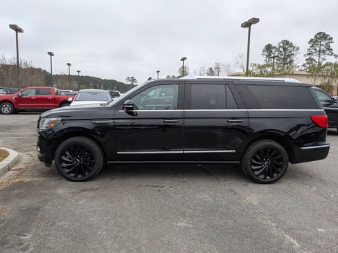 Used 2021 Lincoln Navigator L Reserve image 8