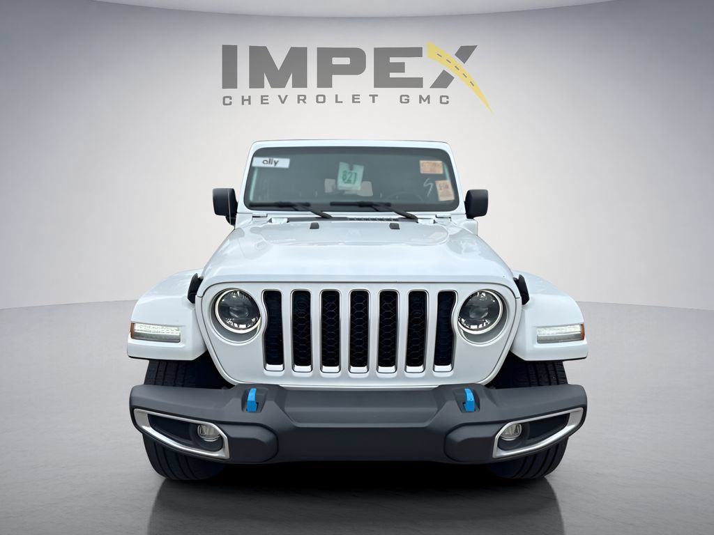 Used 2023 Jeep Wrangler Unlimited Sahara w/ Cold Weather Group AWD/4WD image 6