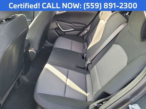 Certified 2025 Kia Soul LX w/ LX Technology Package FWD image 8