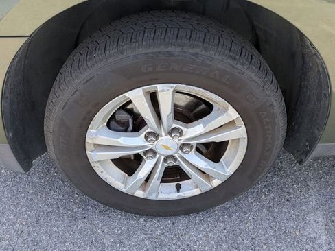 Used 2015 Chevrolet Equinox LT w/ Driver Convenience Package image 9