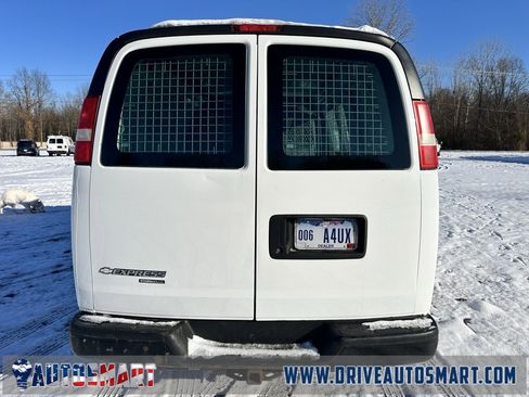 Used 2013 Chevrolet Express 2500 Work Van image 6
