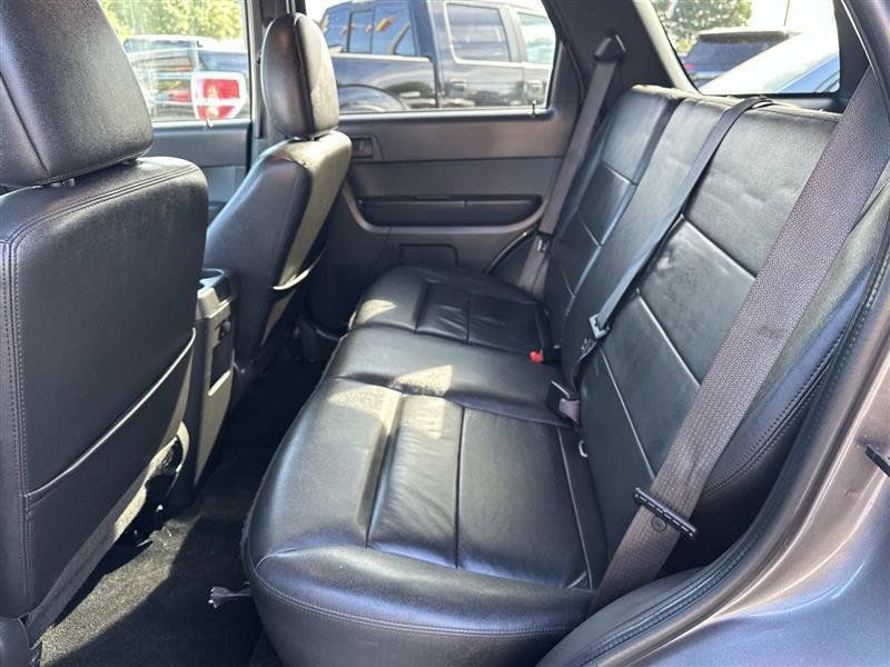 Used 2012 Ford Escape XLT w/ Canadian Winter Pkg FWD image 11