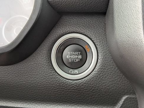 Certified 2024 RAM 1500 Laramie RWD image 25