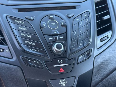 Used 2019 Ford Fiesta SE image 19