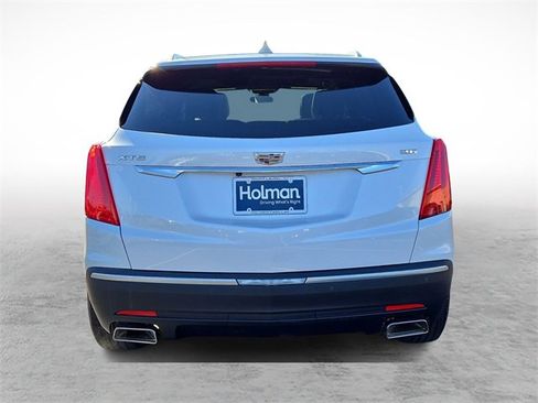 Used 2017 Cadillac XT5 Luxury w/ Driver Awareness Package image 5