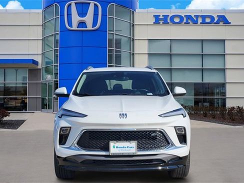 Used 2024 Buick Encore GX Sport Touring image 6