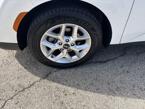 Used 2025 Kia Soul LX w/ LX Technology Package image 25