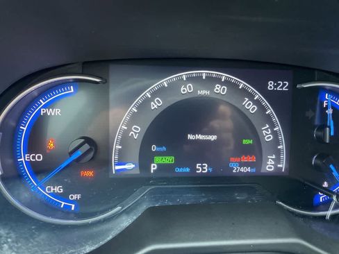 Used 2023 Toyota RAV4 SE w/ SE Grade Weather Package image 15