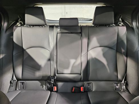 Used 2024 Lexus UX 250h F Sport FWD image 13