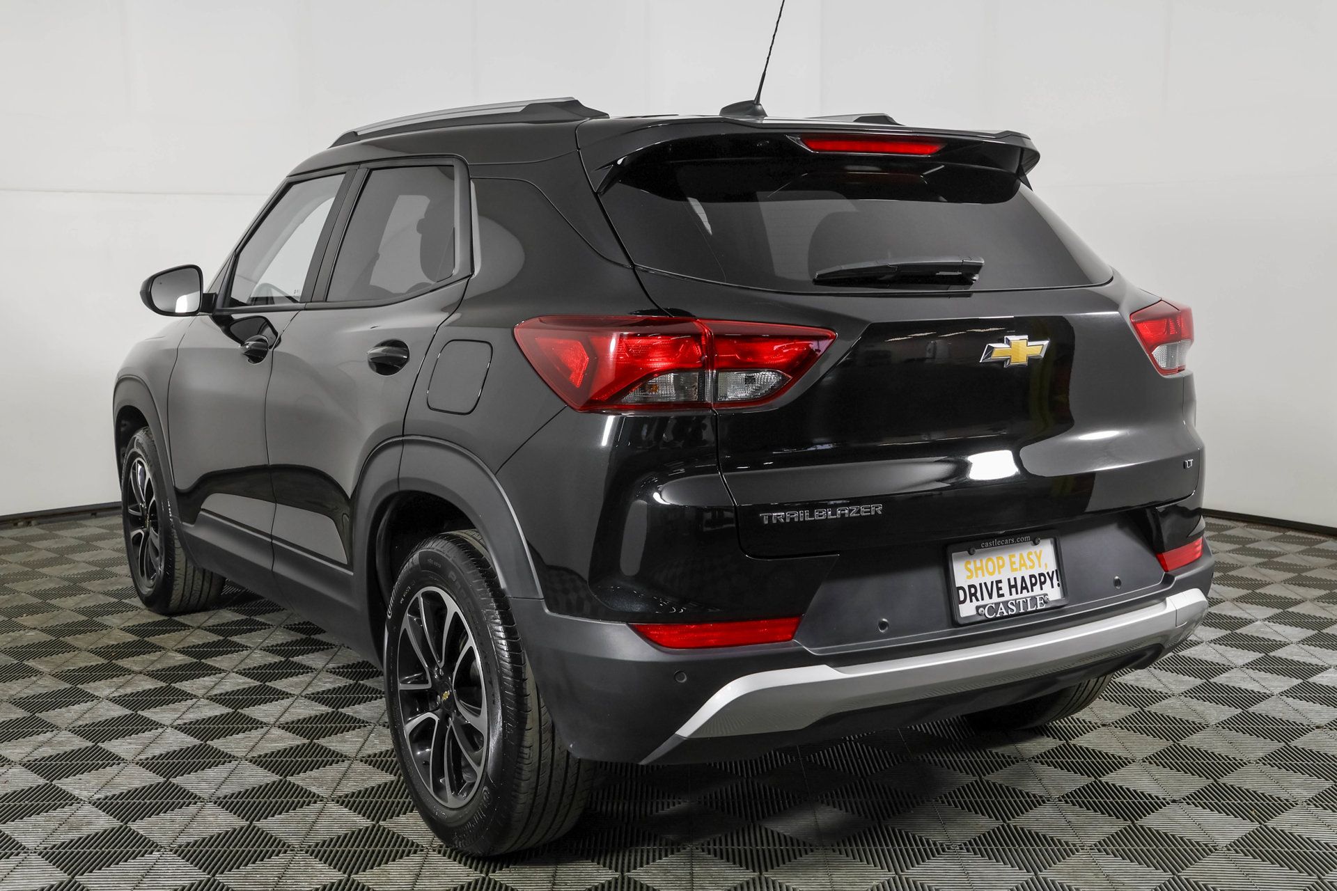 Used 2024 Chevrolet TrailBlazer LT w/ Driver Confidence Package FWD image 17