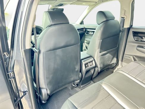 Used 2023 Honda CR-V EX-L image 12