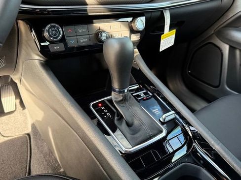 New 2026 Jeep Compass Latitude image 25