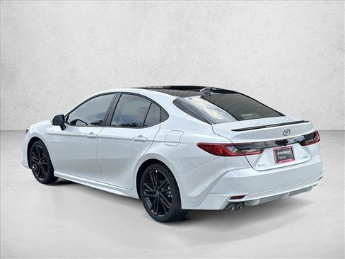 Used 2026 Toyota Camry XSE image 7