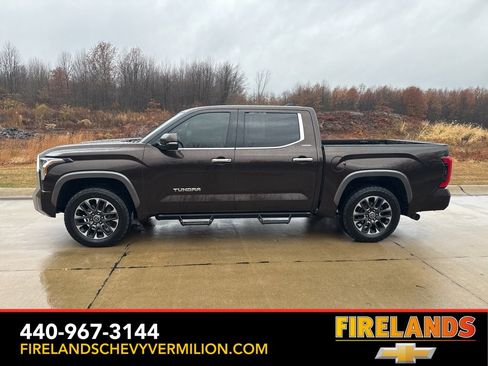Used 2022 Toyota Tundra Limited image 4