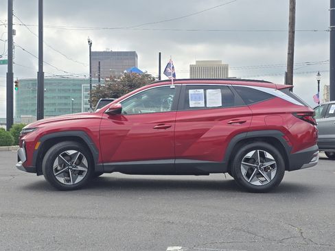 Used 2025 Hyundai Tucson SEL FWD image 23