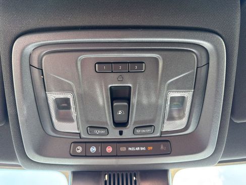 Used 2025 Chevrolet Silverado 2500 High Country w/ Z71 Off-Road Package image 13