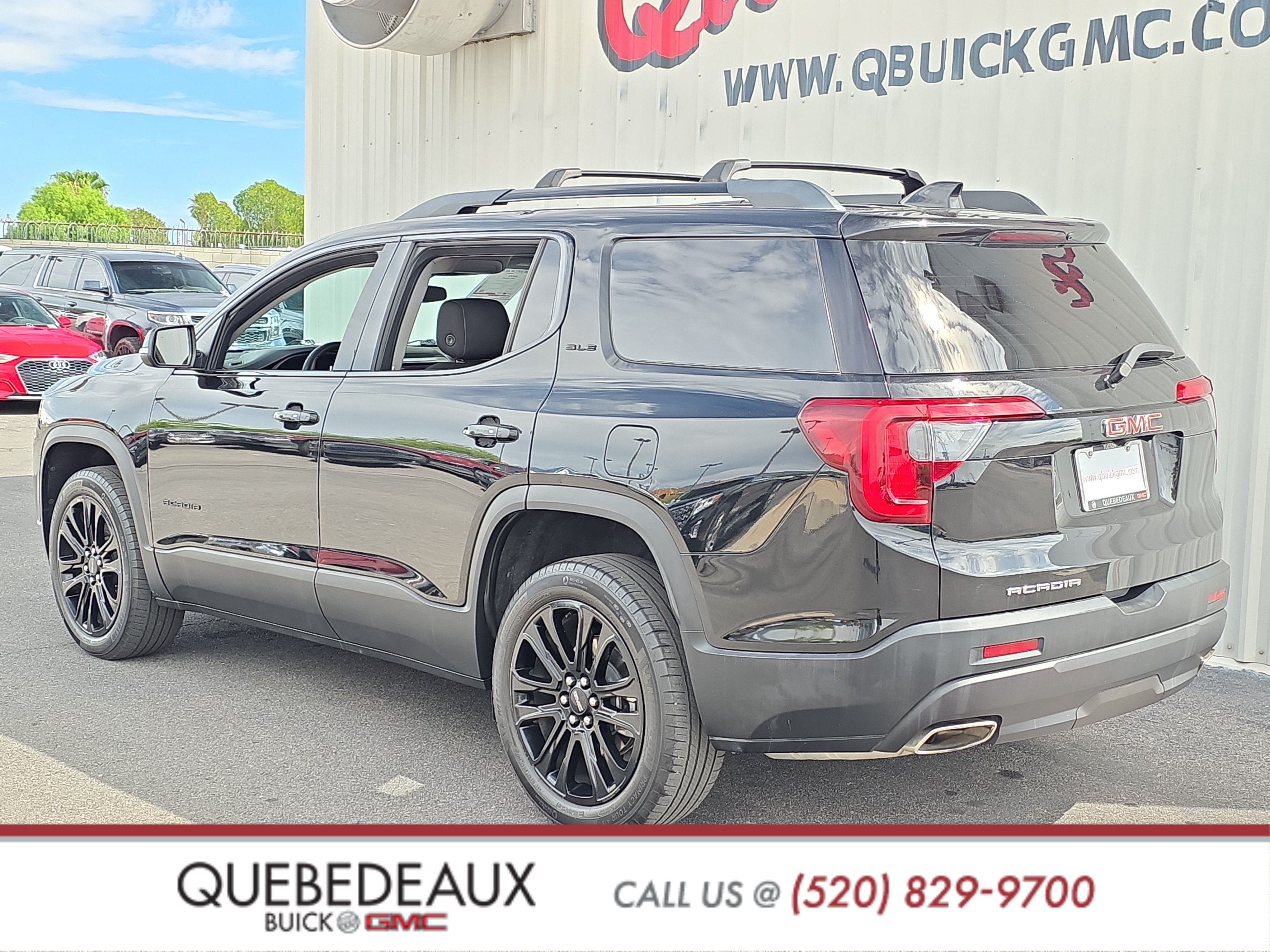 Used 2023 GMC Acadia SLE w/ Elevation Edition FWD image 5