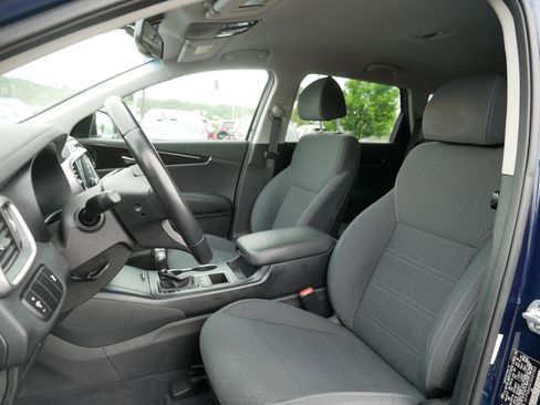 Used 2018 Kia Sorento AWD image 14