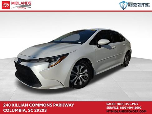 Used 2022 Toyota Corolla LE image 1