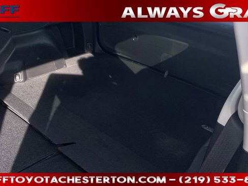 Used 2023 Subaru Forester Premium image 16