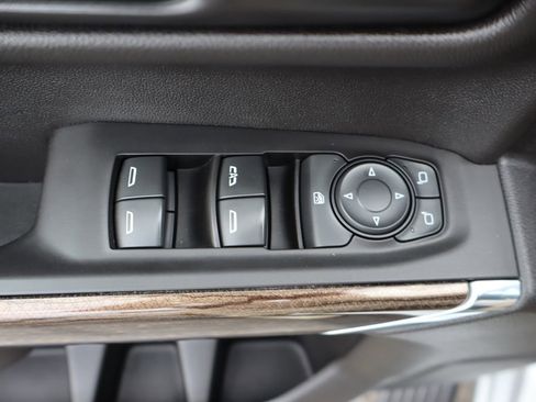 Used 2020 Chevrolet Silverado 1500 LT w/ All-Star Edition image 22