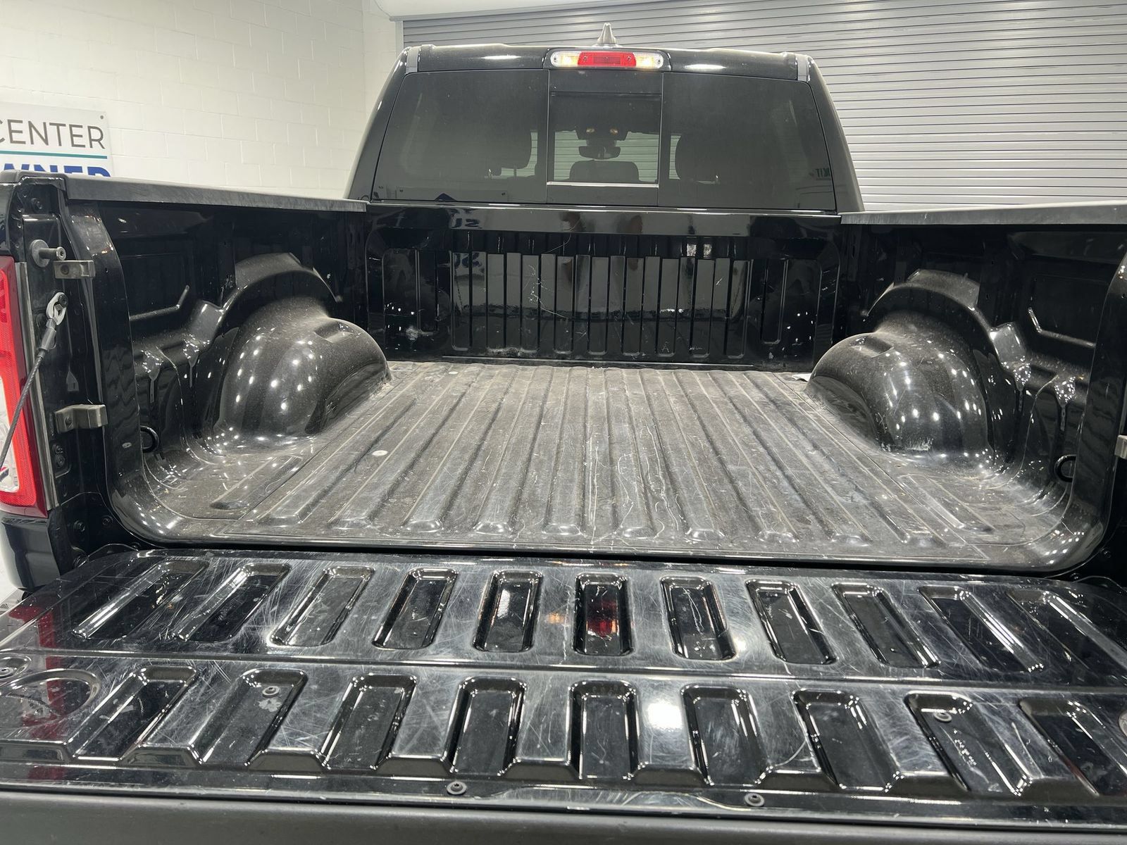 Used 2022 RAM 1500 Big Horn AWD/4WD image 22