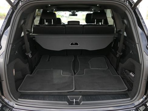 Used 2023 Mercedes-Benz GLB 250 image 23
