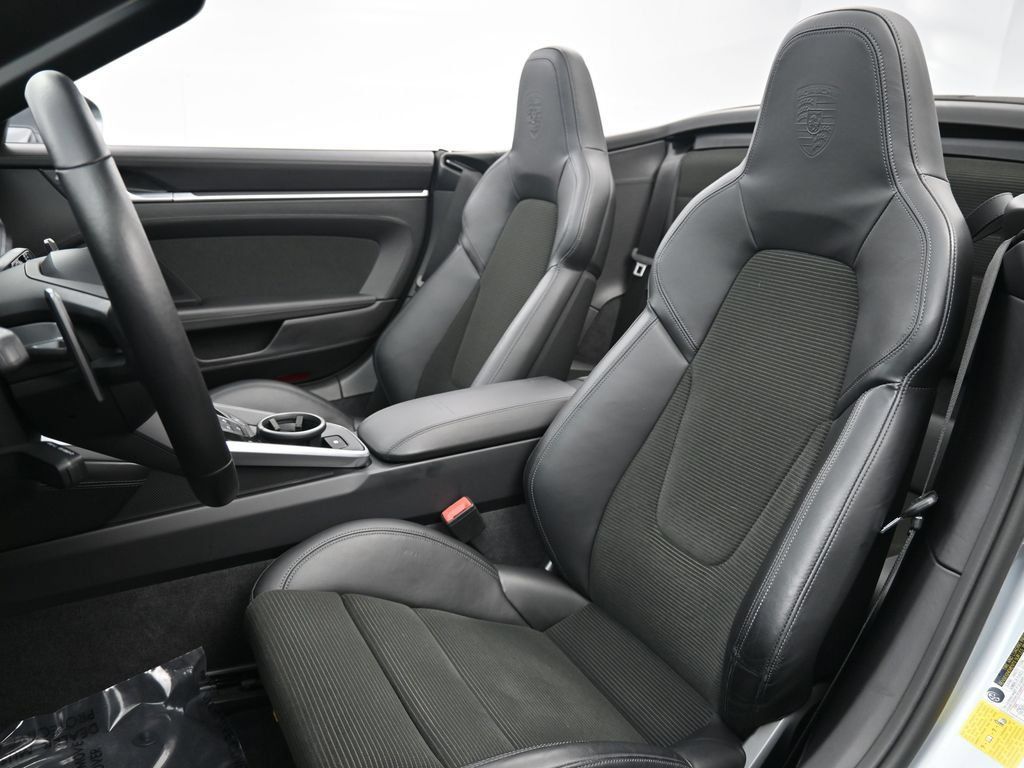 Used 2022 Porsche 911 Turbo S AWD/4WD image 5