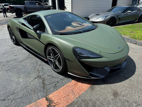 Used 2016 McLaren 570S Coupe RWD image 2