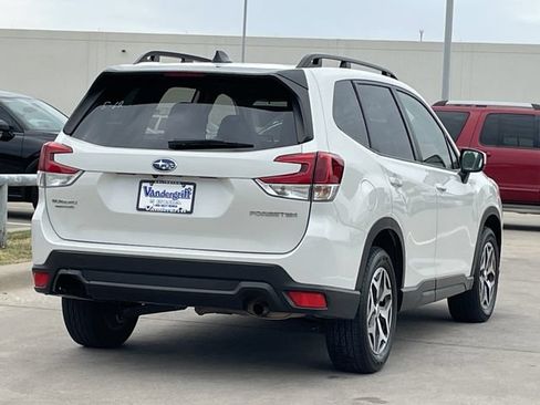 Used 2024 Subaru Forester Premium AWD/4WD image 4