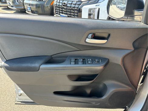 Used 2016 Honda CR-V SE image 17
